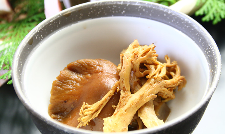 きのこ料理スライダー写真